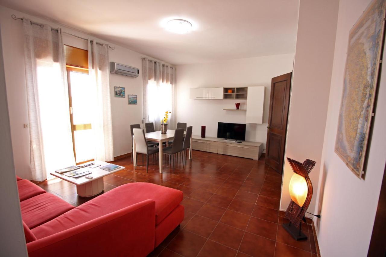 Casa Vacanza Valle Della Cupa Novoli Екстериор снимка